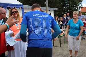 24-Stunden-Schwimmen begeisterte