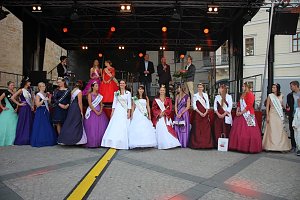 Sehr erfolgreicher Start des Weinfests