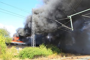 Gro&szlig;brand auf Bahnhofsgel&auml;nde