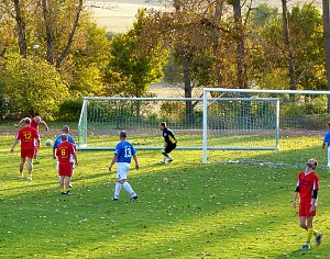 Das traditionelle Fu&szlig;ball-Spiel im Stadion an der Wipper
