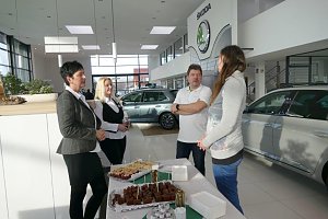 Sonnige Aussichten beim Skoda-Buffet