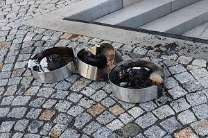 Brand in Toilette