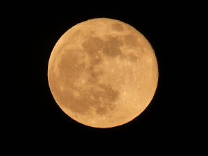 Sonne, Mond und Sterne