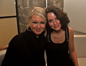 House Weihnachtsparty im Grease