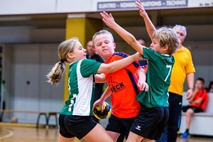 Handballzwerge im Mittelpunkt
