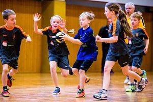 Handballzwerge im Mittelpunkt