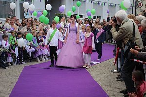 Neue Fliederk&ouml;nigin gekr&ouml;nt