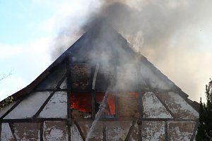 Scheunenbrand in Gro&szlig;furra