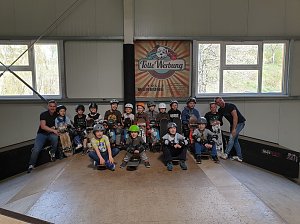 Auf dem Skateboard in die Osterferien