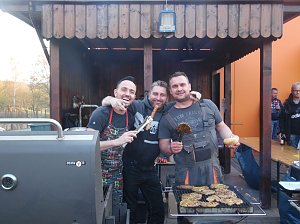 -Osterfeuer die Dritte-