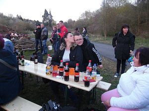 -Osterfeuer die Dritte-
