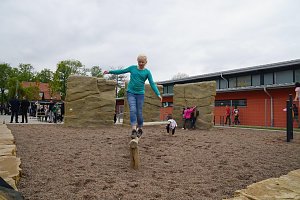 Der neue Sportplatz an der Ellricher Regelschule wurde heute eingeweiht. 