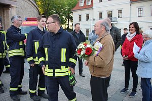 Zum Geburtstag Kamerad geehrt