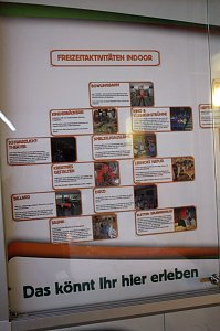 Raumteiler mit D&auml;mmfunktion eingebaut