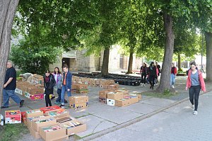 Kila-B&uuml;cherflohmarkt auf dem Blasii-Kirchplatz