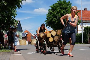 5. Handwagenrennen