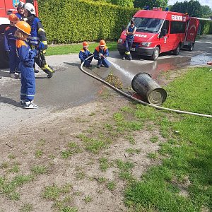 Tag der Berufsfeuerwehr in Clingen durchgef&uuml;hrt