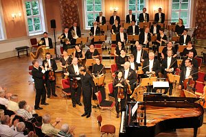 Grandiose Er&ouml;ffnung der Liszt-Biennale