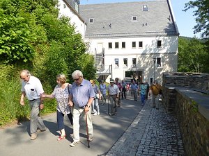 Schloss, Waffen, Haflinger, Reiterspiele, Stutenmilchlikör