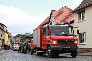 Großer Festumzug in Auleben