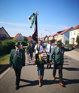 Sch&uuml;tzenumzug 