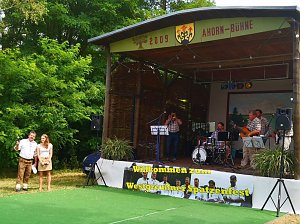10 Jahre Ahorn-B&uuml;hne in Westgreu&szlig;en gefeiert