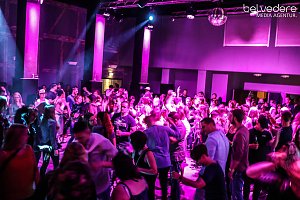 Party im Jugendclubhaus in Nordhausen - der Samstag