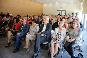 Kyffh&auml;user-Gymnasium offiziell eingeweiht