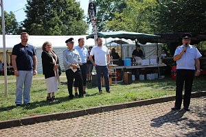 Feuerwehrfest mit Kindersachenbasar