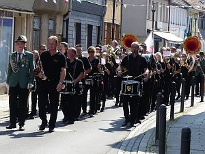 Großer Umzug zum Ellricher Schützenfest