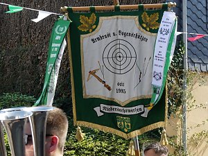 Großer Umzug zum Ellricher Schützenfest