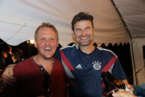 Ausgelassen gefeiert