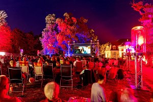 Diesen Freitag startet das Schlosskino