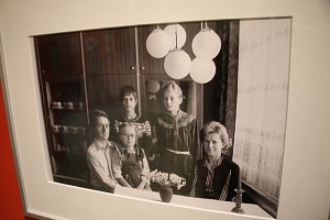 In den Wohnzimmern Ostdeutschlands - Fotoausstellung in der Flohburg