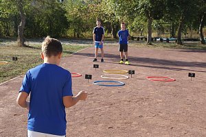 Die Sch&uuml;ler der Lessing-Schule weihten ihren Sportplatz mit einem gro&szlig;en Sport- und Spielfest ein