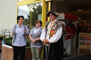 Hausm&auml;nner zogen durch die Kurstadt