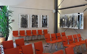 Bilder von Heinz Scharr im B&uuml;rgerzentrum Cruciskirche