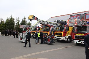 Drehleiter&uuml;bergabe Bleicherode