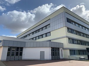 Fassadenreinigung am Südharz-Klinikum