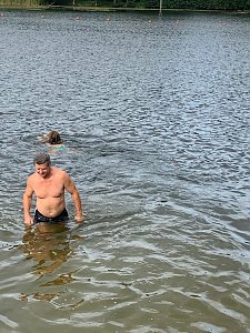 Letztes Abbaden am Bebraer Teich