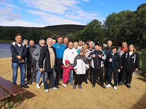 Letztes Abbaden am Bebraer Teich