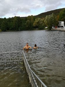Letztes Abbaden am Bebraer Teich