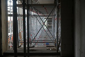 Baustelle Humboldt-Gymnasium: Lange, helle Flure