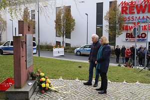 Kranzniederlegung und Gedenken zur Reichspogromnacht vor 81 Jahren