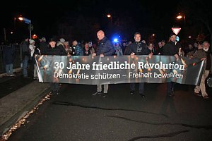 Friedensgebet mit Friedensmarsch