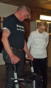 Sicher im Alltag und praktische Rollator-Schulung