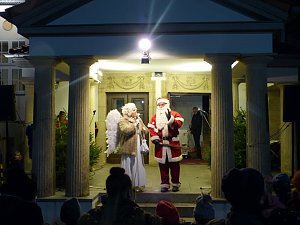 Der Plasma Service Nordhausen stand f&uuml;r das Nikolaus-T&uuml;rchen Pate