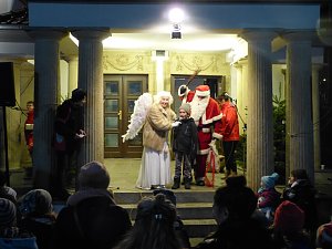 Der Plasma Service Nordhausen stand f&uuml;r das Nikolaus-T&uuml;rchen Pate