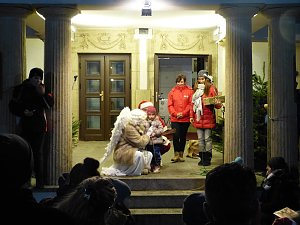 Der Plasma Service Nordhausen stand f&uuml;r das Nikolaus-T&uuml;rchen Pate