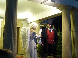 Hinter dem 8. T&uuml;rchen des Theater-Adventskalenders wartete heute Ebenezer Scrooge